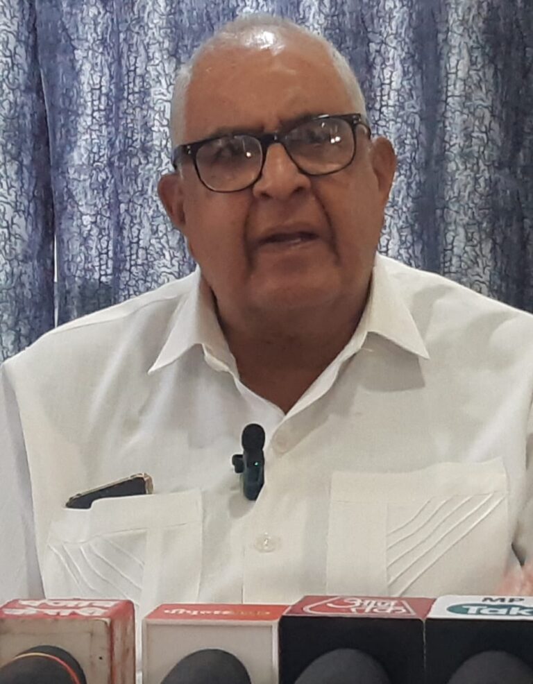पूर्व जिला पंचायत अध्यक्ष पंडित भावनी शंकर शर्मा ने विधानसभा चुनाव में टिकिट व चुनाव के दौरान परिवार को बदनाम व विरोध करने बालो पर साधा निशाना