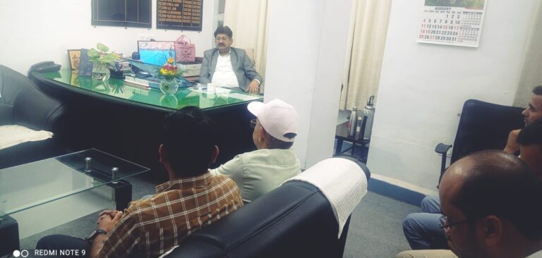 नेशनल लोक अदालत के सफल क्रियांवयन हेतु विशेष न्यायाधीश विद्युत अधिनियम एवं विद्युत विभाग के अधिकारियों की बैठक हुई आयोजित