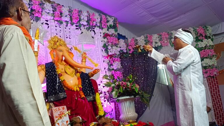 कौशलपुरी में 12 से सांस्कृतिक कार्यक्रम का आगाज धूमधाम से मनाया जा रहा गणेश महोत्सव