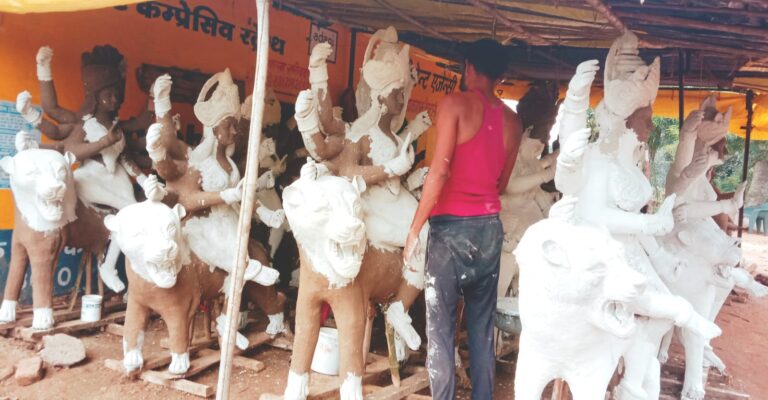 सजेंगे मैया रानी के दरबार 03 अक्टूबर से होगा नवदुर्गा महोत्सव प्रारंभ