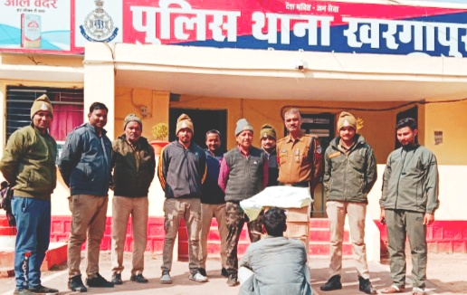 पुलिस द्वारा अवैध गतिविधियों पर की जा रही प्रभावी कार्यवाही खरगापुर पुलिस ने पकड़ी अवैध 27000 हजार रुपये की शराब
