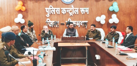 एसपी मनोहर सिंह मंडलोई ने जिले के न्यायालय में लंबित चिन्हित प्रकरणों के संबंध में ली बैठक अधिकारी,कर्मचारियों को दिए आवश्यक दिशा निर्देश