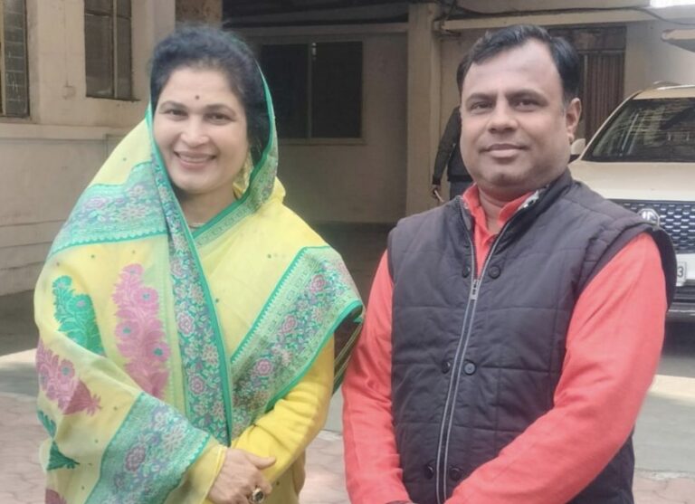 प्रभारी मंत्री को कराया जिले के हालातो से अवगत शासन के निर्देशों का पालन नहीं कर रहा प्रशासन- विकास यादव