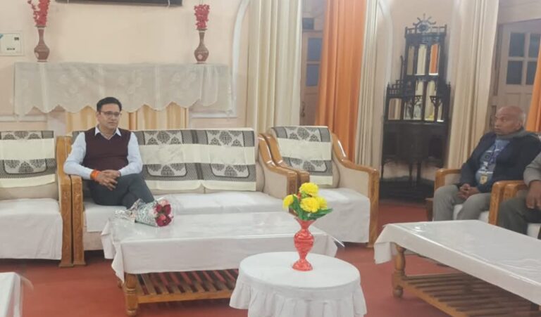 नवागत कलेक्टर विवेक श्रोत्रिय का जिले में हुआ आगमन