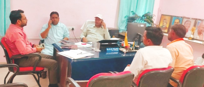 विधुत विभाग के साथ की बैठक कई समस्याओं का हुआ निराकरण