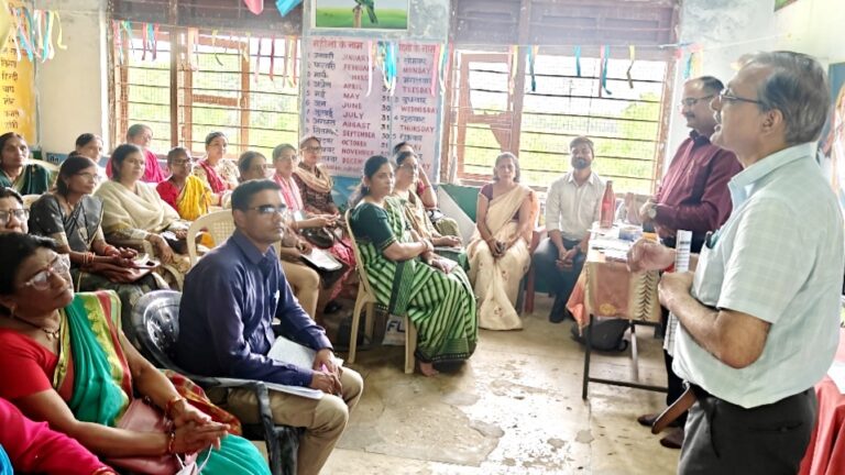 संयुक्त संचालक लोक शिक्षण द्वारा प्रशिक्षण स्थल का निरीक्षण किया