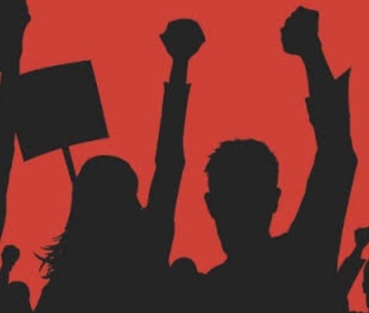 हरदा में सर्व समाज के लोगों पर लाठी चार्ज करने वाले पुलिस कर्मियों एवं प्रशासन के विरुद्ध कार्यवाही करने महामहिम राज्यपाल एवं पुलिस महानिदेशक के नाम आई जी को दिया आवेदन, उचित कार्रवाई न होने पर बैठेंगे अनशन पर