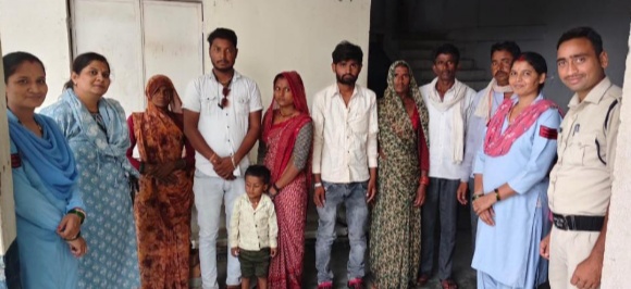 महिला थाना के प्रयास से फिर एक टूटा परिवार हुआ एकजुट थाना ने अब तक 42 बिखरे परिवार पुनः जोड़े