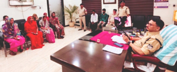 जनता से सीधा संवाद बनी प्राथमिकता—एसपी मनोहर सिंह मंडलोई पुलिस द्वारा जनसुनवाई शिविरों का हुआ सफल आयोजन
