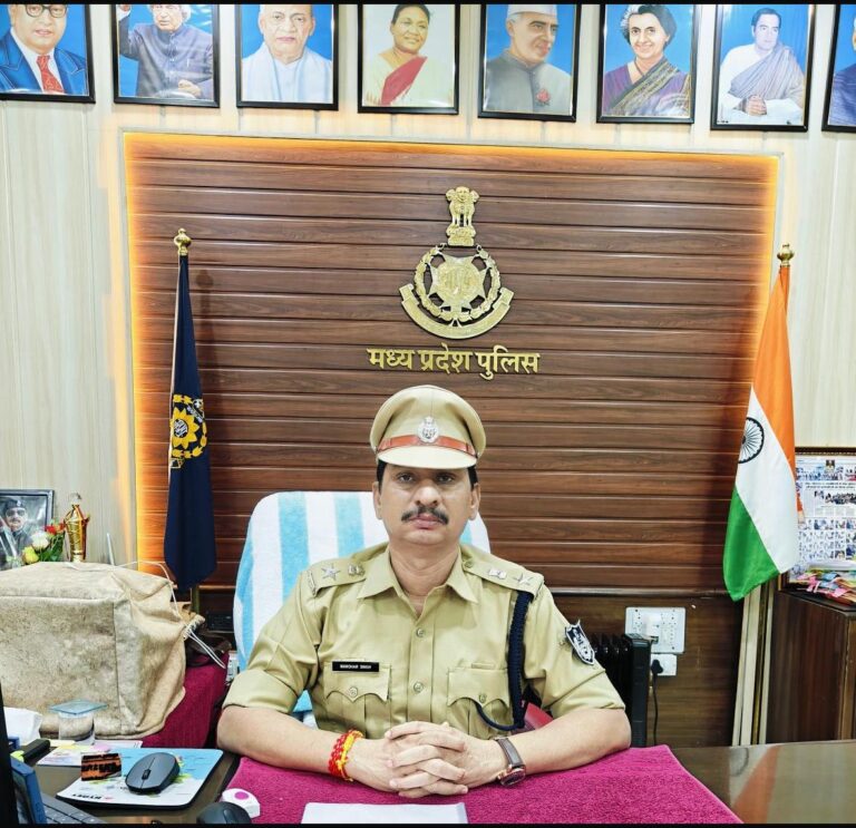 एसपी मनोहर सिंह मंडलोई के नेतृत्व में टीकमगढ़ पुलिस की बड़ी सफलता – मुस्कान अभियान में 20 नाबालिग सकुशल दस्तयाबी,मुस्कान अभियान ने दिलाए परिजनों को उनके बच्चे,पुलिस ने लौटाई परिजनों के चेहरों पर मुस्कान