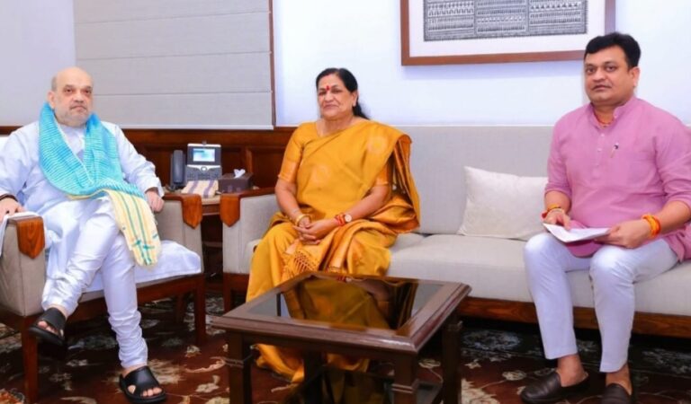 रक्षाबंधन के पावन अवसर पर राज्यसभा सांसद माया नारोलिया ने गृह मंत्री अमित शाह को शुभकामनाएं दीं