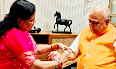 महिला मोर्चा प्रदेश अध्यक्ष एवं राज्यसभा सांसद माया नारोलिया ने भाजपा प्रदेश अध्यक्ष हेमंत खंडेलवाल से की शिष्टाचार भेंट