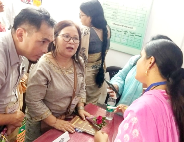 20 राज्यों के अधिकारियों द्वारा नर्मदापुरम के लोक अधिकार केंद्र का भ्रमण
