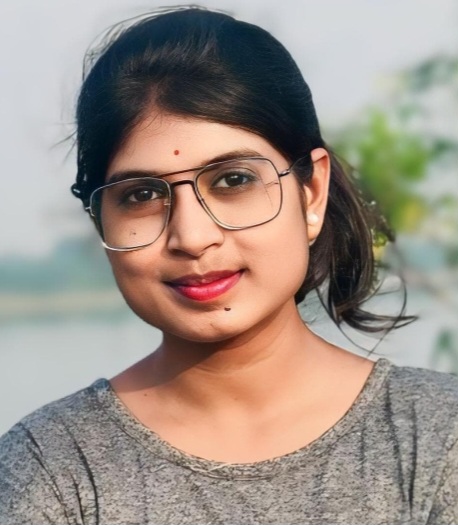 सुश्री निकिता वर्मा ने एम एस डब्लू कक्षा में प्रथम स्थान प्राप्त किया