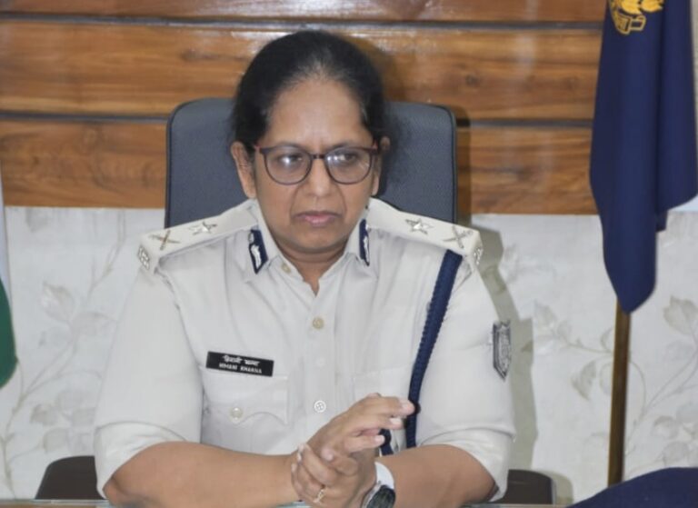ईद-ए-मिलादुन्नबी एवं गणेश विसर्जन पर सागर जोन पुलिस की उत्कृष्ट व्यवस्था – पुलिस महानिरीक्षक डॉ हिमानी खन्ना ने दी बधाई,एसपी मनोहर सिंह मंडलोई सहित अधिकारियों की प्रशंसा