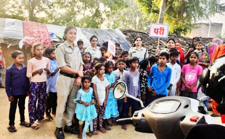 नवरात्र पर ‘परी दल’ का विशेष अभियान, बालिकाओं को सिखाए आत्मरक्षा के गुर एसपी मंडलोई बोले – बालिकाएँ बनें माँ दुर्गा की तरह साहस और आत्मबल से परिपूर्ण