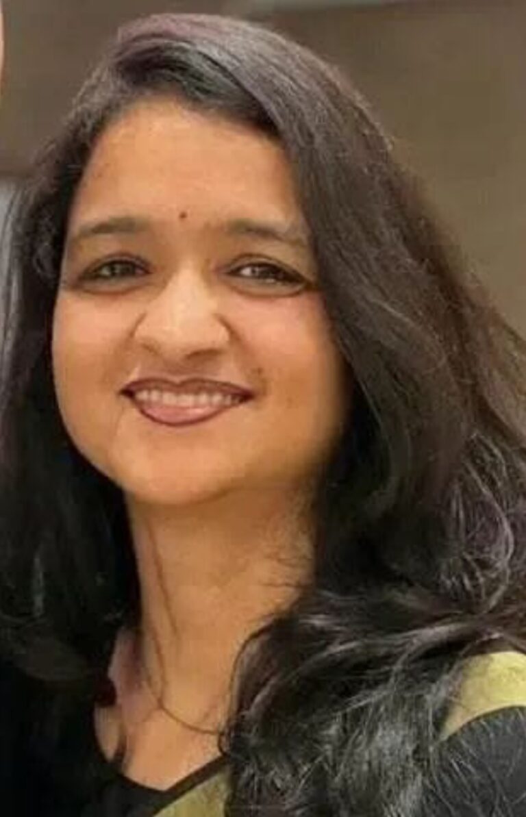 नर्मदापुरम की बहू बनी आईएएस अधिकारी