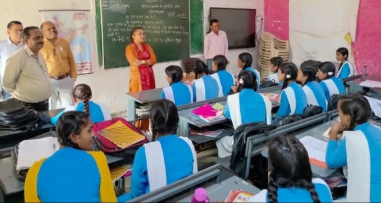 एसडीएम के निरीक्षण से स्कूलों में सुधार, सोहागपुर क्षेत्र के सरकारी स्कूलों का कायाकल्प