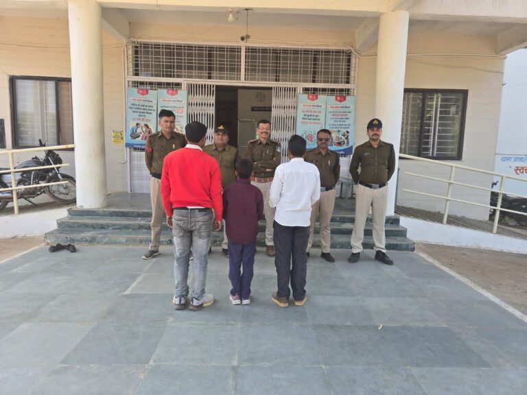 टीकमगढ़ पुलिस की त्वरित कार्रवाई: लापता अपहृत मासूम 12 घंटे में सकुशल बरामद, परिवार में लौटी खुशियाँ
