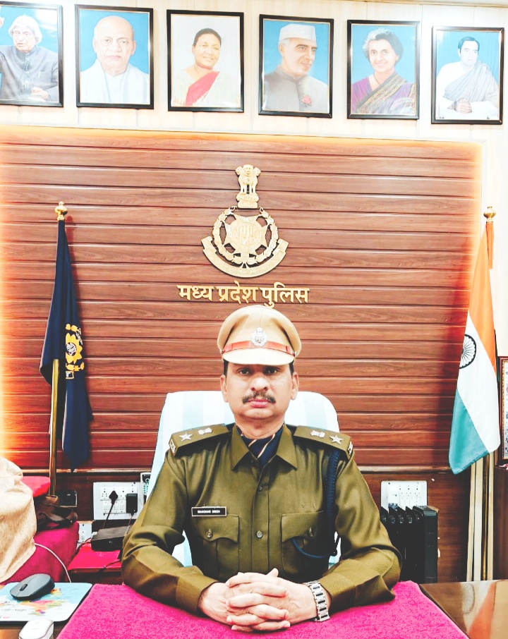 एसपी मनोहर सिंह मंडलोई की कमान में अपराध नियंत्रण की नई मिसाल सम्पत्ति अपराधों में 37.20 प्रतिशत की ऐतिहासिक गिरावट, बरामदगी में 19.22 प्रतिशत की हुई वृद्धि