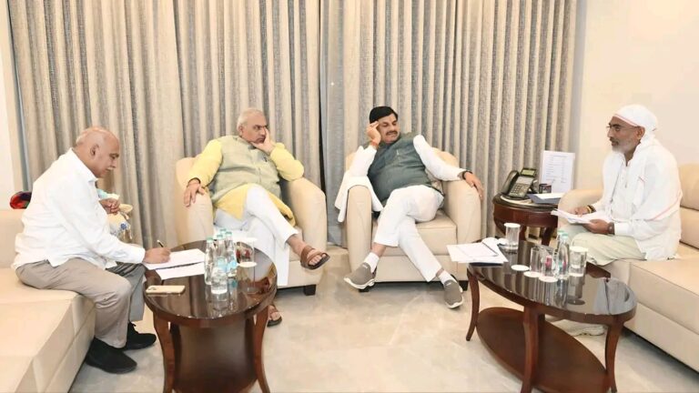 सांसद दर्शन सिंह चौधरी की वरिष्ठ नेताओं के साथ महत्वपूर्ण बैठक: मुख्यमंत्री से उपार्जन और सिंचाई पर हुई चर्चा I