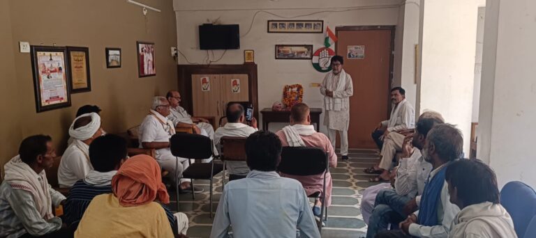 नेहरू की 62वीं पुण्यतिथि पर कांग्रेस ने किया श्रद्धांजलि कार्यक्रम आयोजित विधायक यादवेंद्र सिंह बुंदेला बोले— पंडित जवाहरलाल नेहरूजी के योगदान को देश कभी नहीं भूल सकता