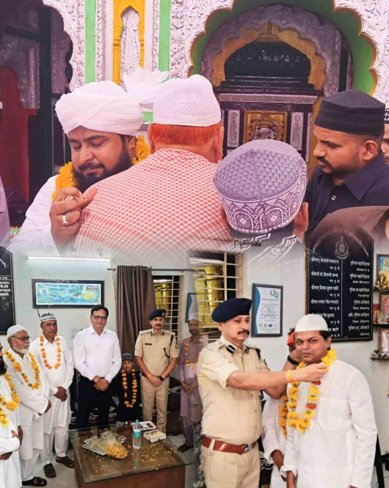 अकीदत और भाईचारे के साथ मनाई गई ईद-उल-अजहा, हजारों लोगों ने मांगी अमन-चैन की दुआ पेश इमाम मुहम्मद शहंशाह सआदी चिश्ती अकबरी बोले – गरीबों और जरूरतमंदों का ख्याल रखना ही ईद की असली रूह कलेक्टर-व एसपी ने दी ईद की मुबारकबाद, सौहार्द का दिया संदेश