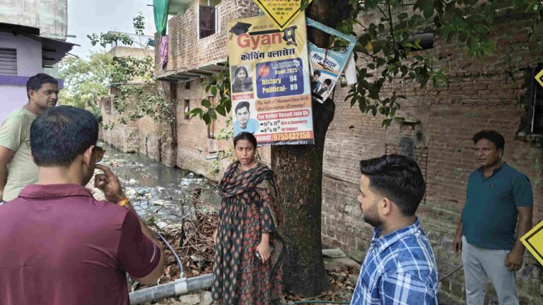 वर्षा पूर्व नाला-नाली सफाई अभियान तेज, प्रभारी नपा अध्यक्ष अंजली शर्मा ने किया निरीक्षण जलभराव रोकने और स्वच्छता सर्वेक्षण में बेहतर रैंकिंग के लिए नगर पालिका की युद्धस्तर पर कार्रवाई